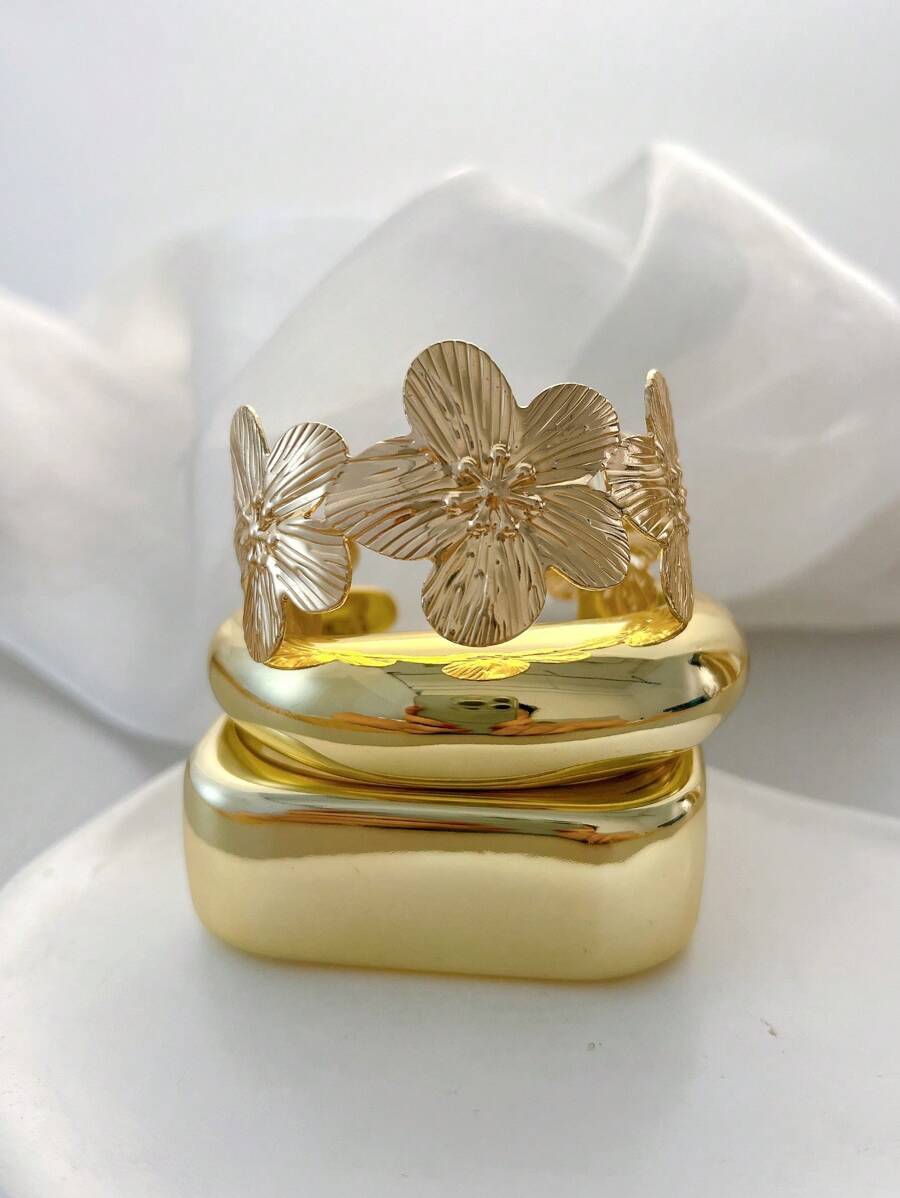 Vintage Exaggerated Luxury Geometric Design Wide Metal Gold Bangle Set