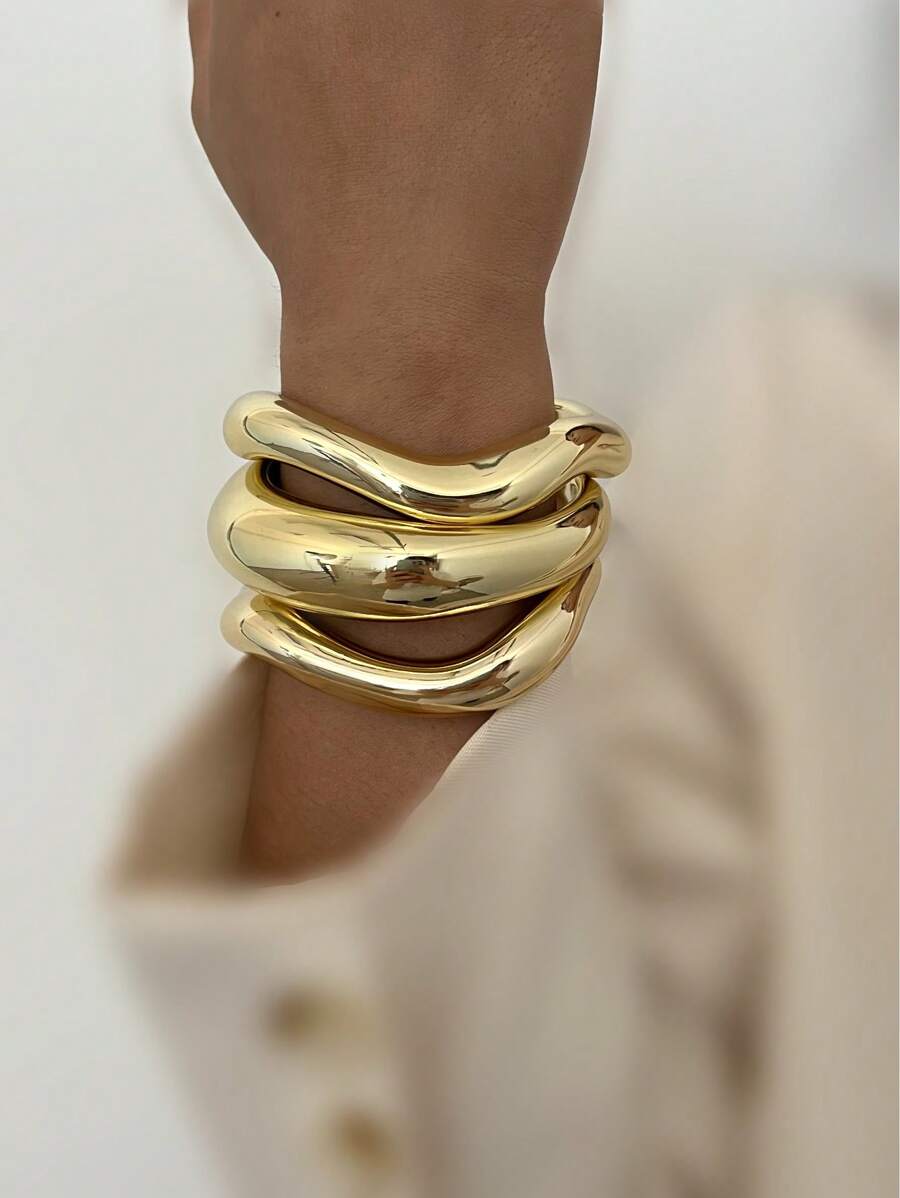 Vintage Exaggerated Luxury Geometric Design Wide Metal Gold Bangle Set