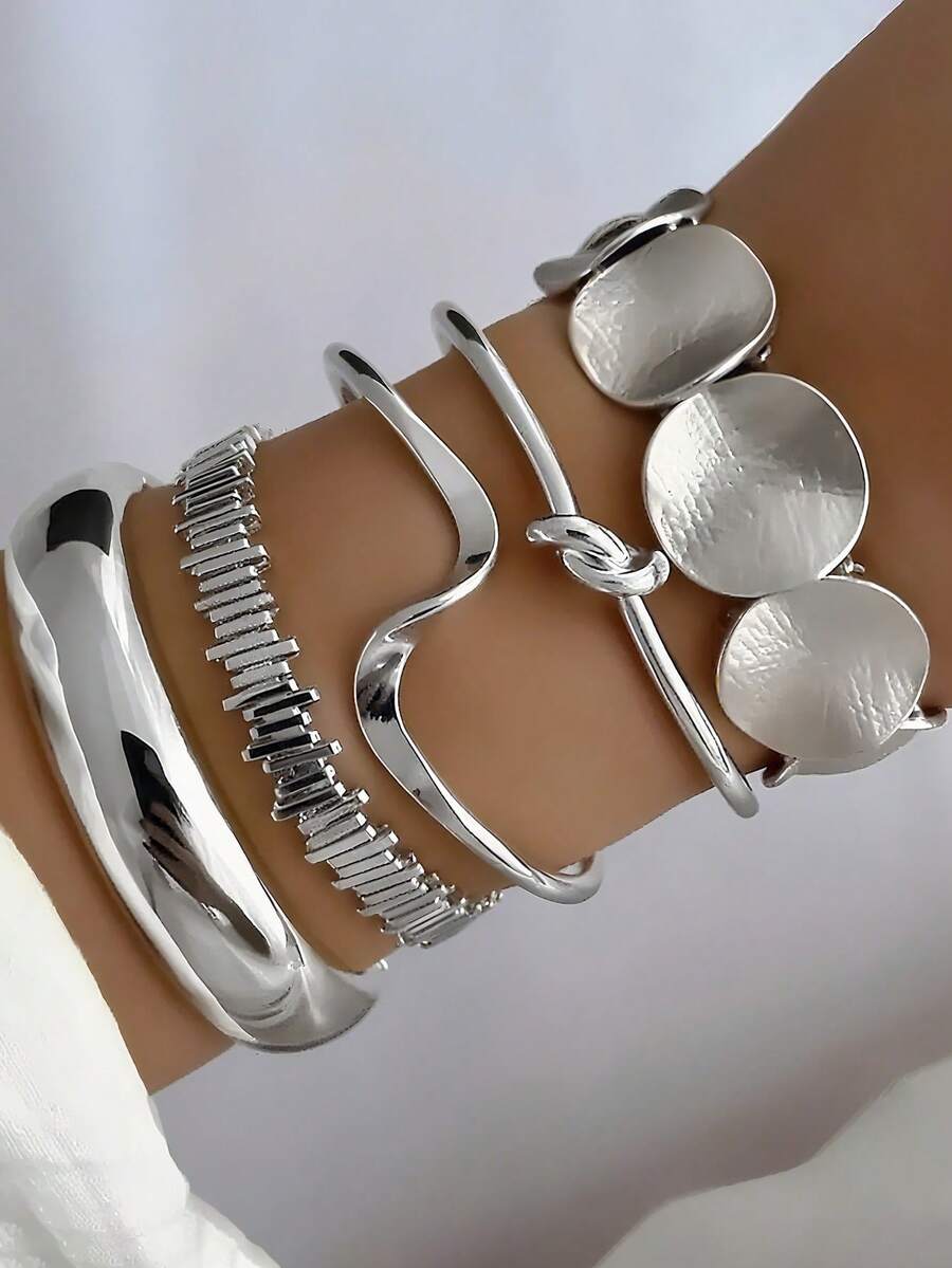 Vintage Exaggerated Luxury Geometric Design Wide Metal Gold Bangle Set