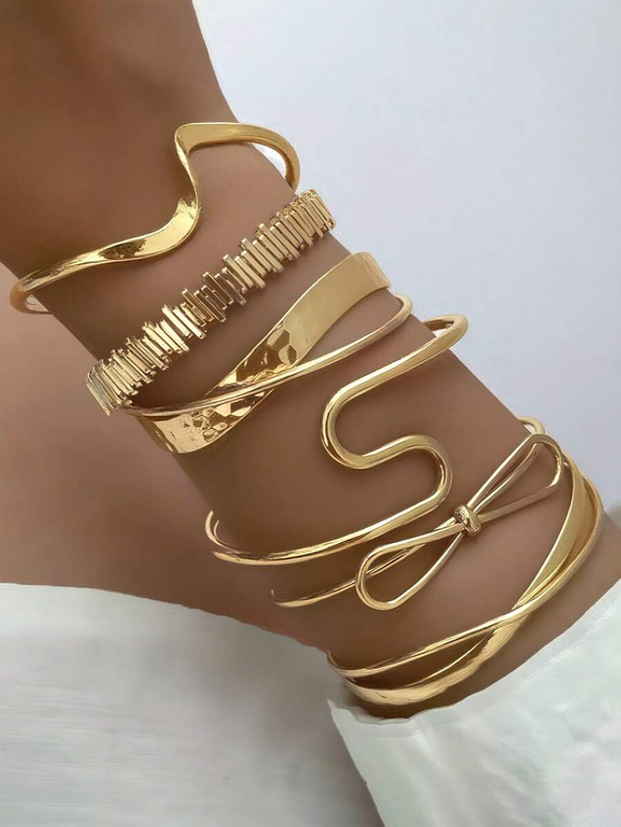 Vintage Exaggerated Luxury Geometric Design Wide Metal Gold Bangle Set