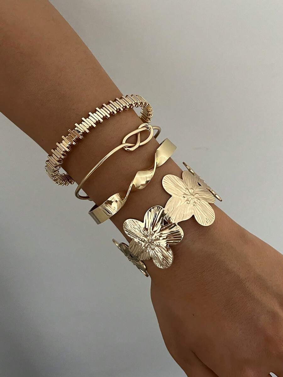 Vintage Exaggerated Luxury Geometric Design Wide Metal Gold Bangle Set