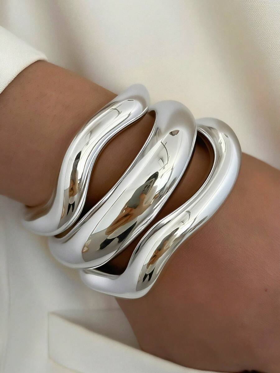 Vintage Exaggerated Luxury Geometric Design Wide Metal Gold Bangle Set