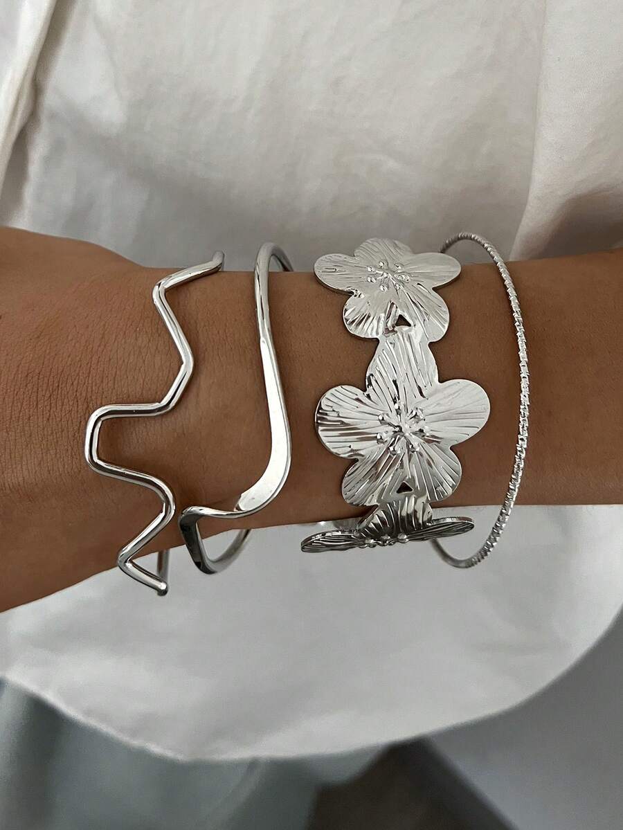 Vintage Exaggerated Luxury Geometric Design Wide Metal Gold Bangle Set