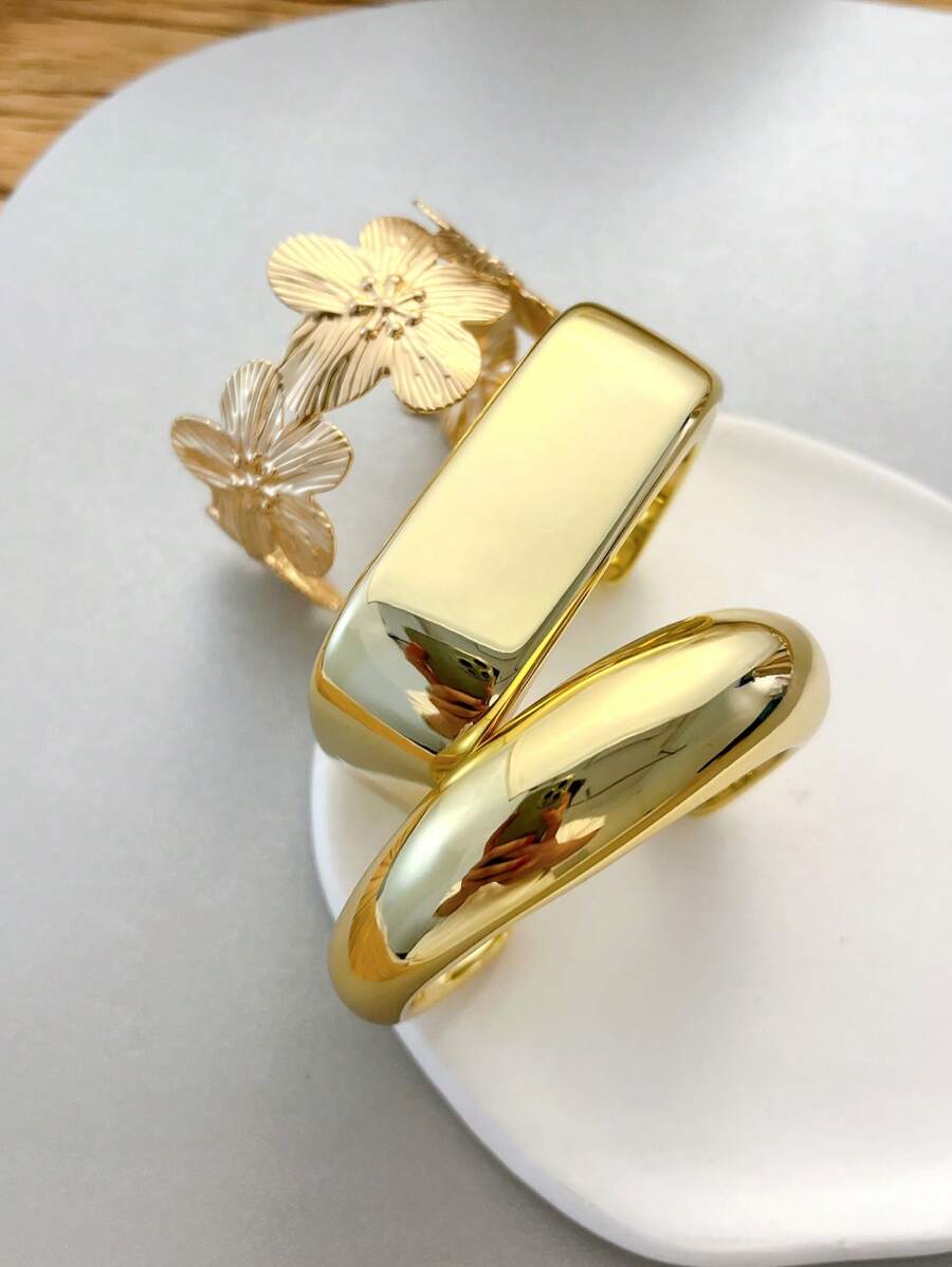 Vintage Exaggerated Luxury Geometric Design Wide Metal Gold Bangle Set