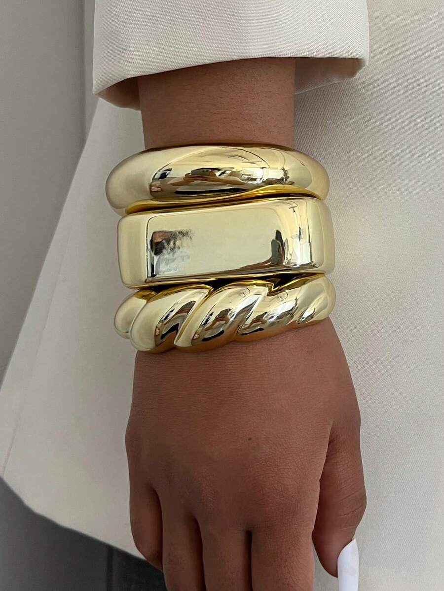 Vintage Exaggerated Luxury Geometric Design Wide Metal Gold Bangle Set