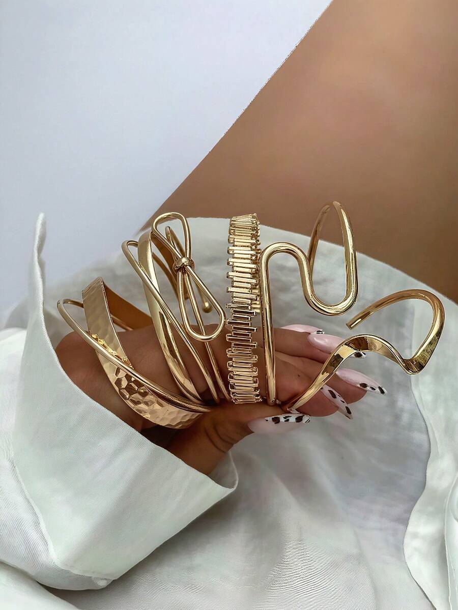 Vintage Exaggerated Luxury Geometric Design Wide Metal Gold Bangle Set