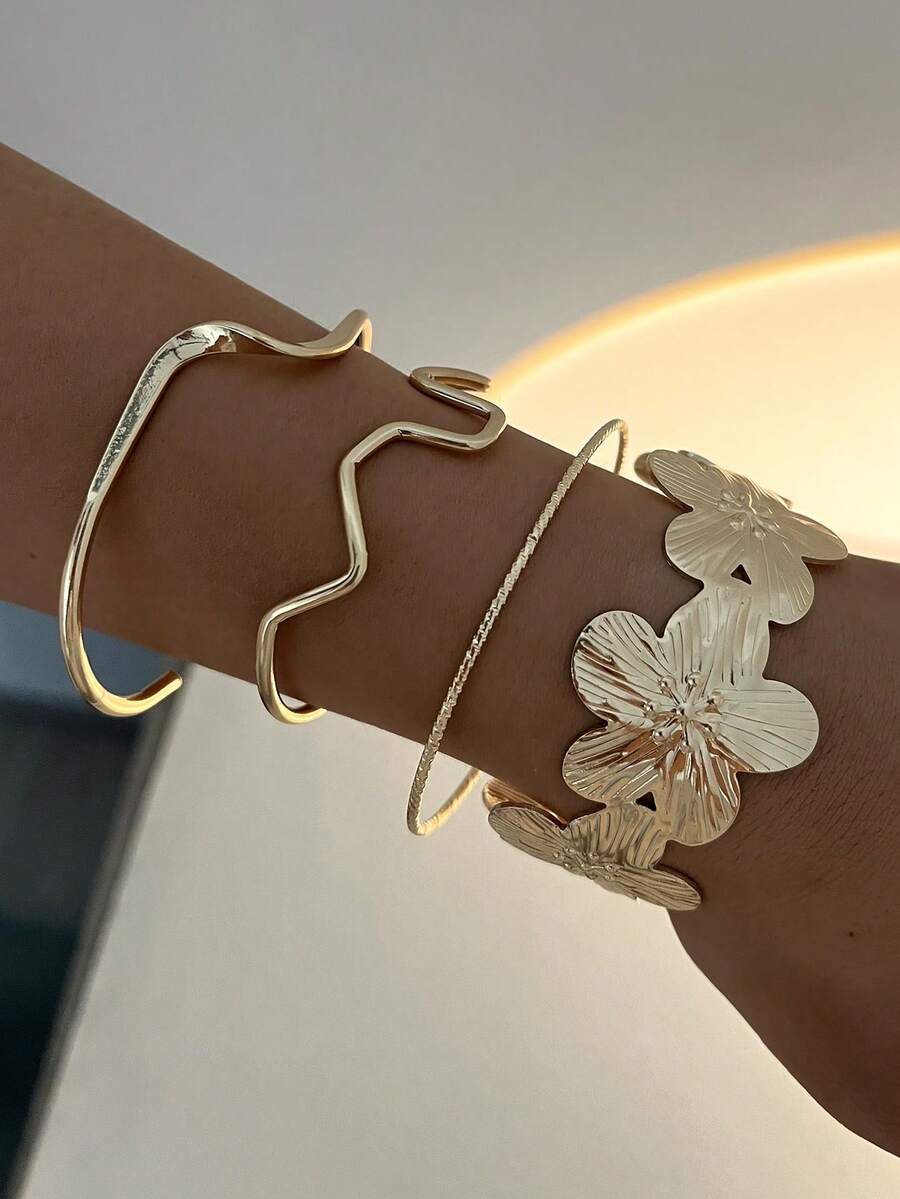 Vintage Exaggerated Luxury Geometric Design Wide Metal Gold Bangle Set