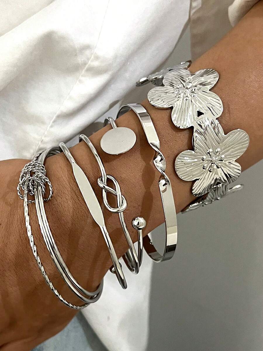 Vintage Exaggerated Luxury Geometric Design Wide Metal Gold Bangle Set