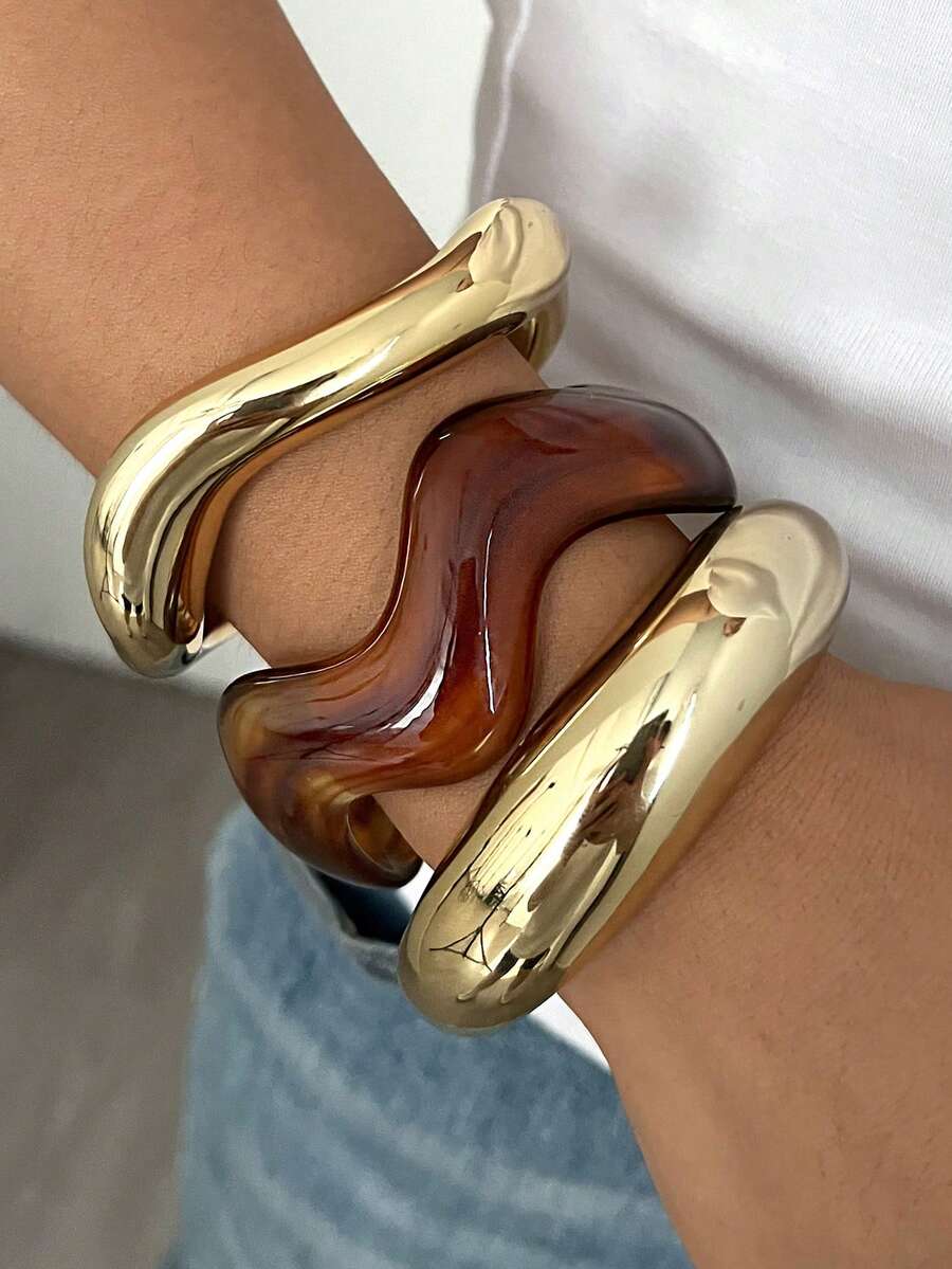 Vintage Exaggerated Luxury Geometric Design Wide Metal Gold Bangle Set